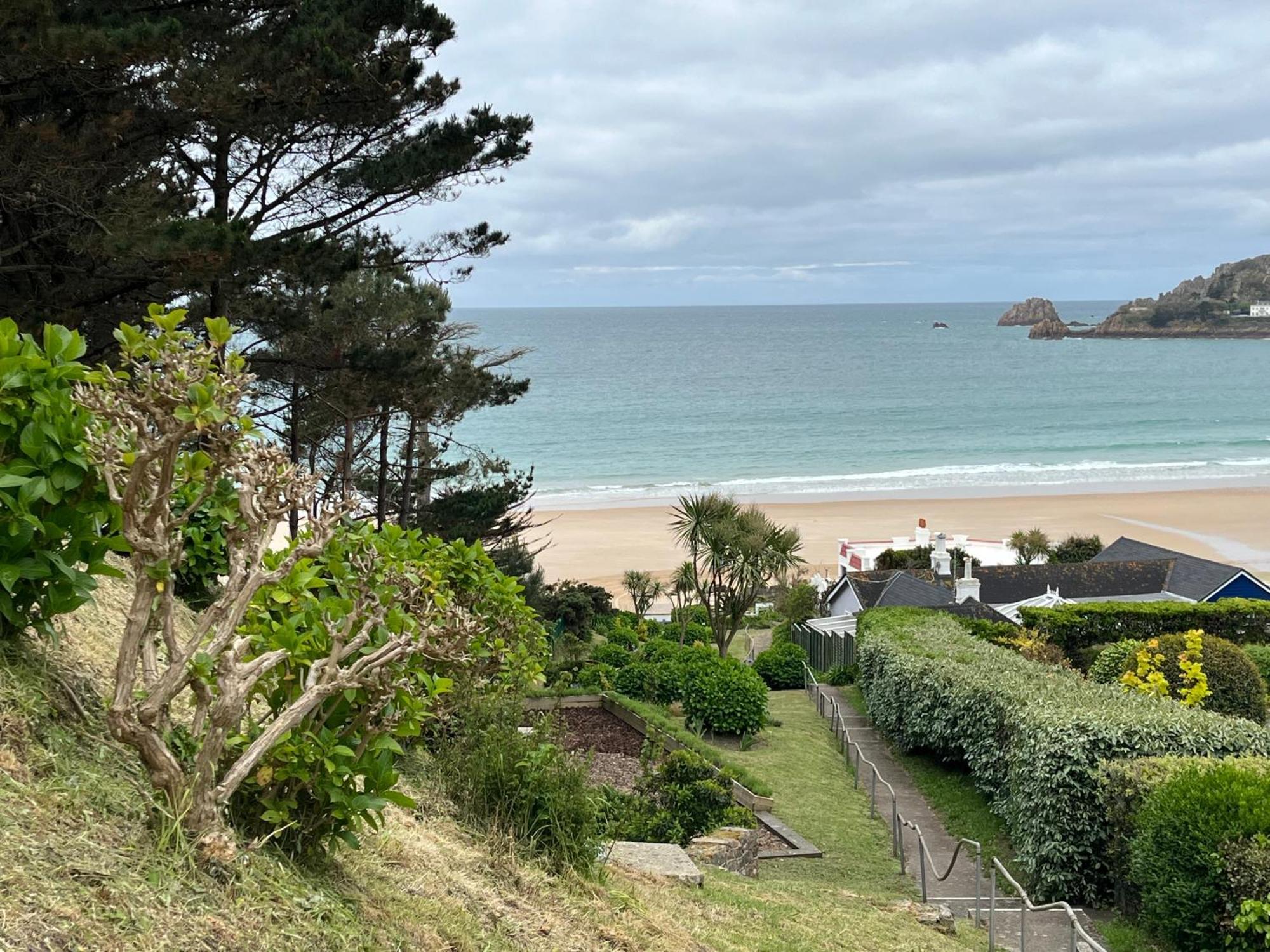Biarritz Hotel St Brelade Eksteriør bilde